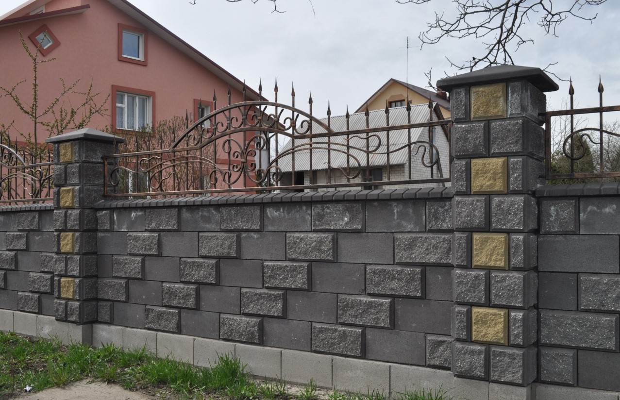 армирование бетонного забора