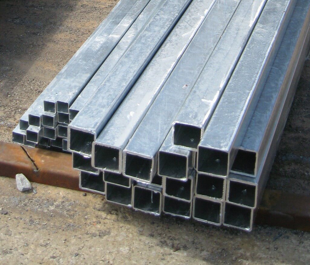профильная труба 40х40 отличается от 50х50